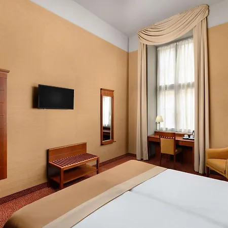 Mercure Szekesfehervar Magyar Kiraly Exterior photo