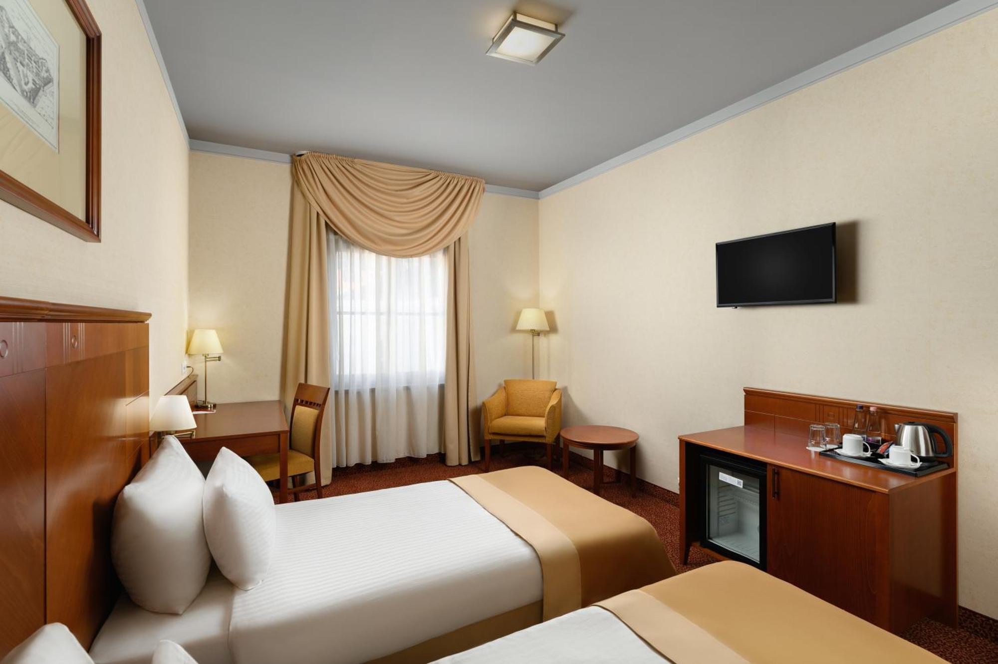 Mercure Magyar Kiraly Секешфегервар