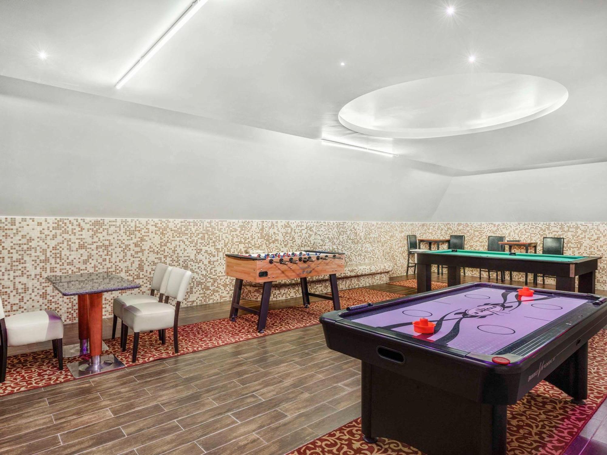 Mercure Magyar Kiraly Hotel 4*