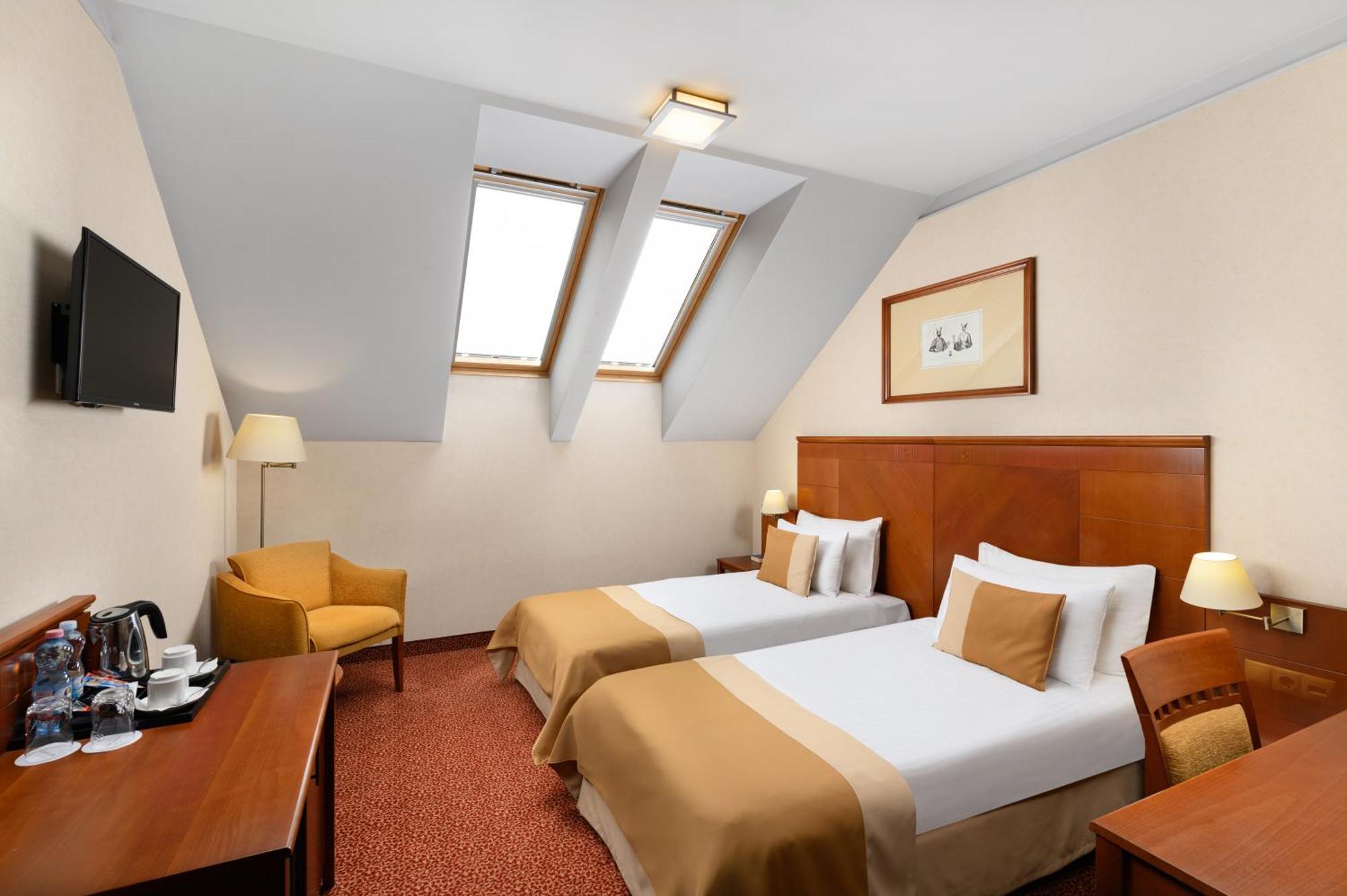 Mercure Magyar Kiraly Hotel