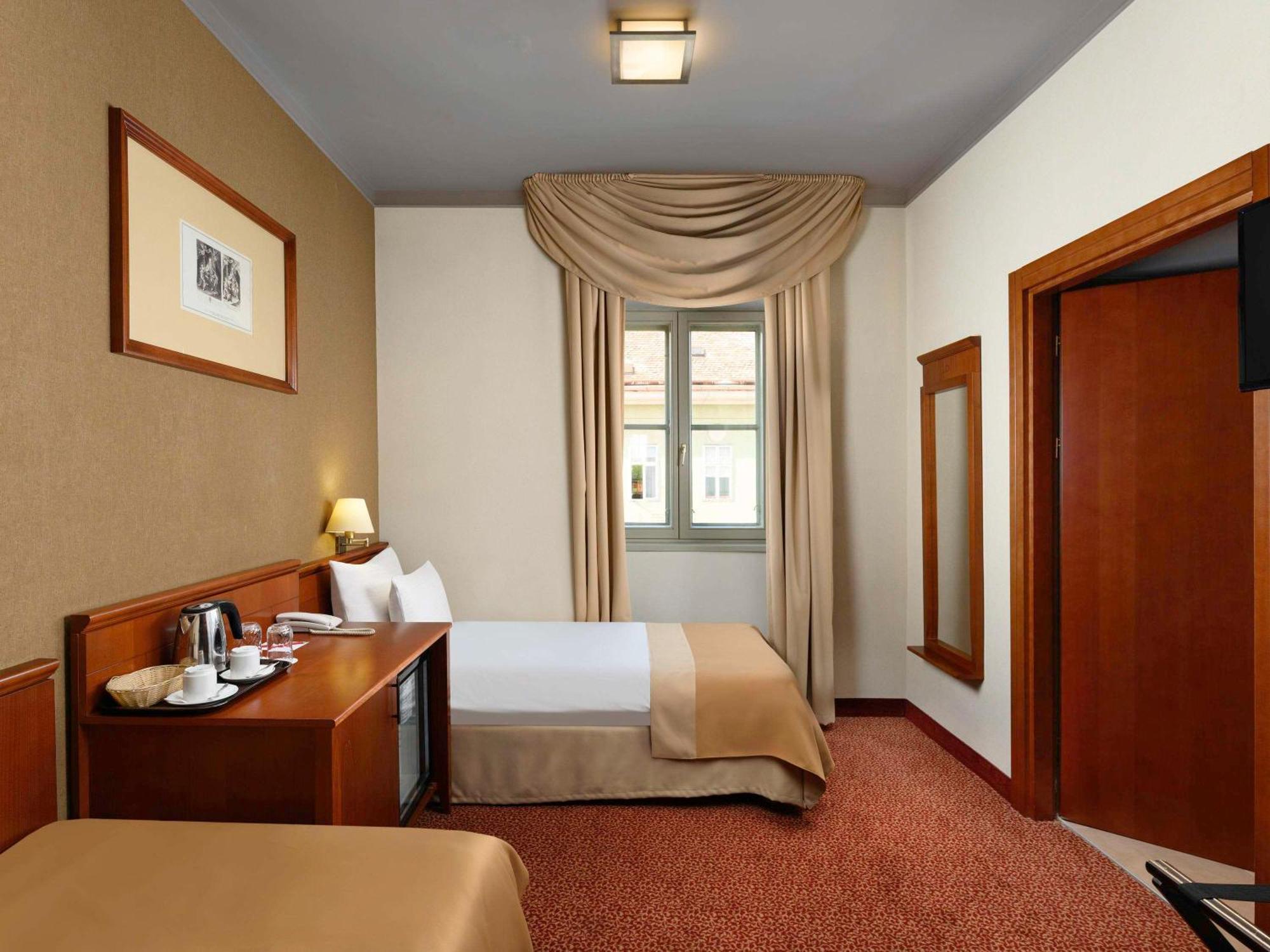 Mercure Magyar Kiraly