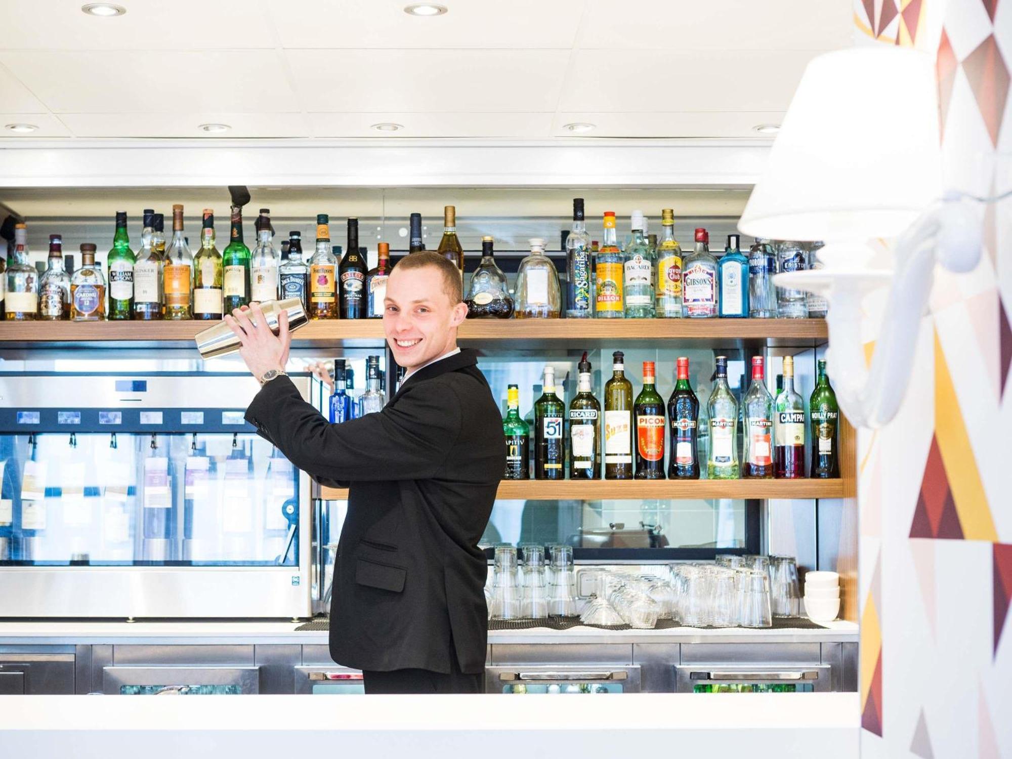 Mercure Magyar Kiraly Готель 4*